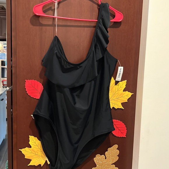 NWT 3 women’s XXL swimsuits ($75 total is for ALL 3) - Picture 7 of 13